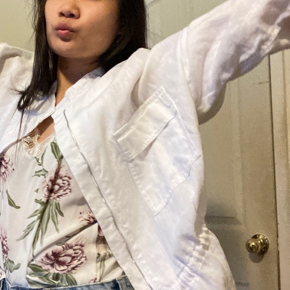 SOLD (xchange )100% LINEN JACKET - Picture 11 of 16